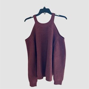 ⚪️ACTIVE USA: Women’s M, mahogany color sweater w/shoulder cut-outs preowned⚪️